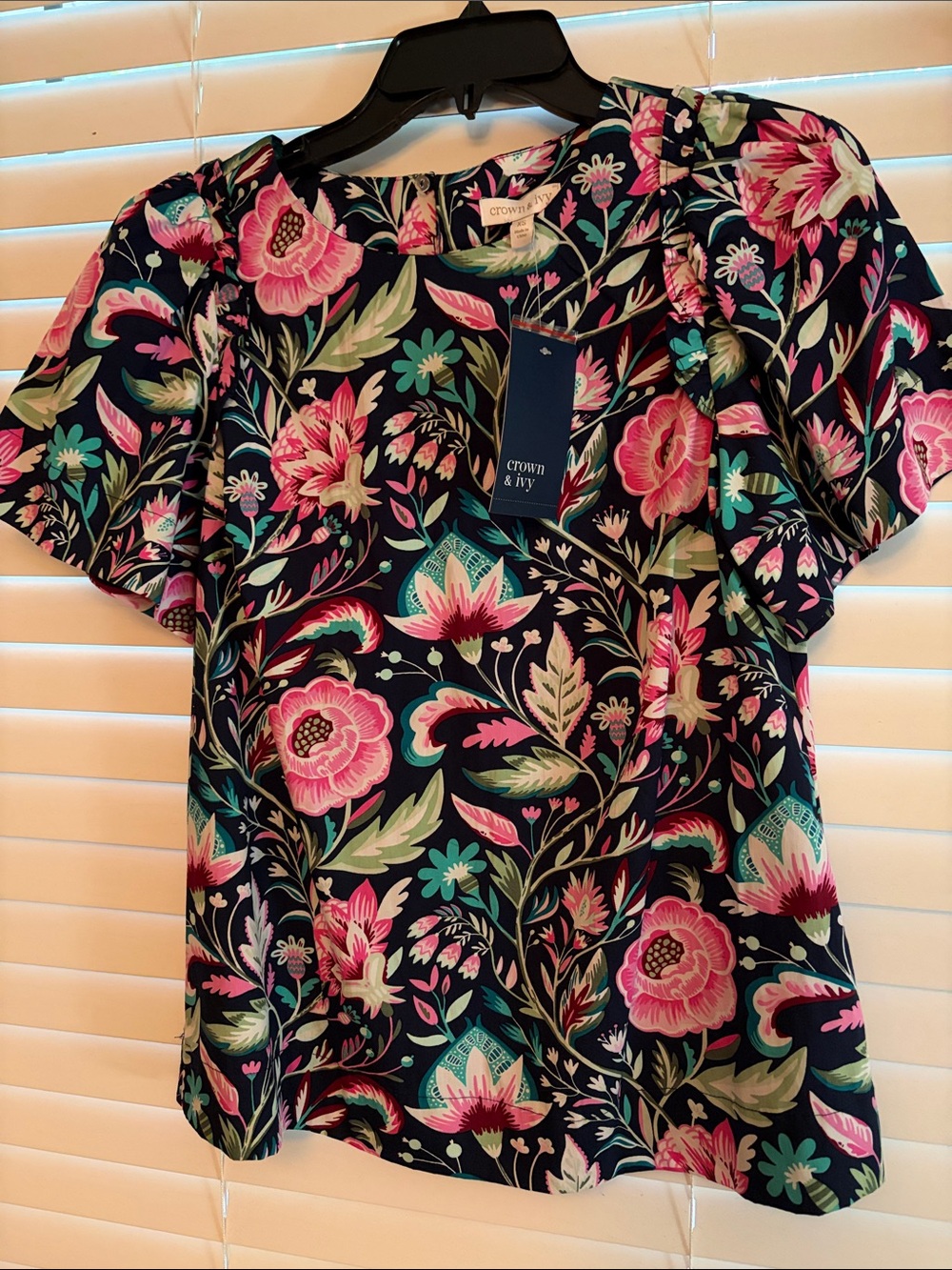 crown & ivy Navy Floral Ruffle Sleeve Blouse